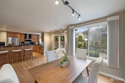 Dining - 621 29th Ave E, Seattle, WA 98112 photo 4 of 4