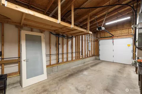 Exterior - 621 29th Ave E, Seattle, WA 98112 photo 11 of 11