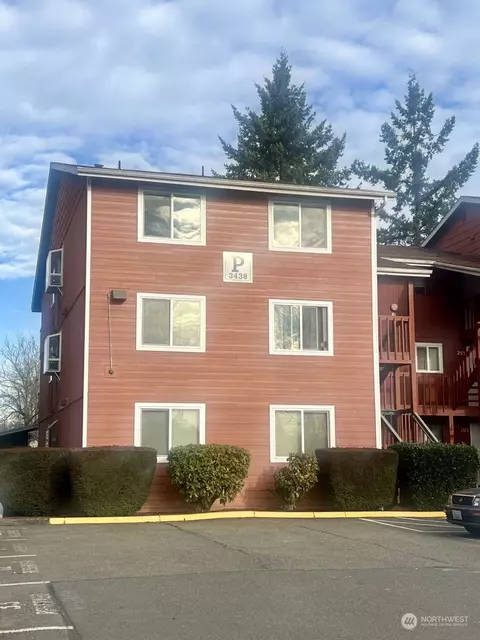 3438 I St NE #P301, Auburn, WA 98002