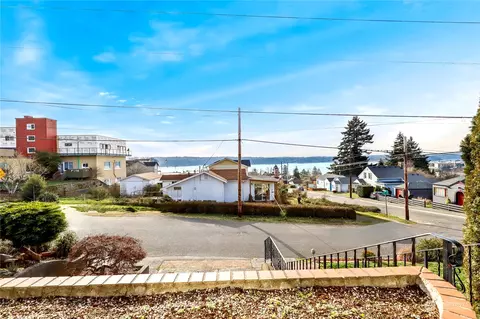 2402 E 16th St, Bremerton, WA 98310 photo 28