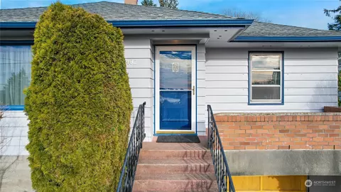 2402 E 16th St, Bremerton, WA 98310 photo 27