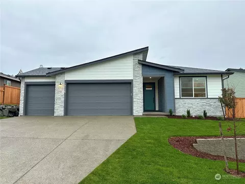 18739 134th Ave E #17, Puyallup, WA 98374