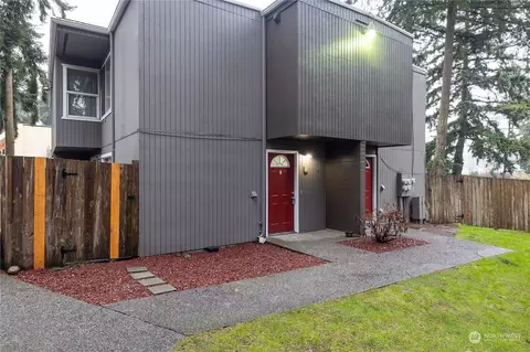13067 Pacific Hwy SW #D, Lakewood, WA 98499