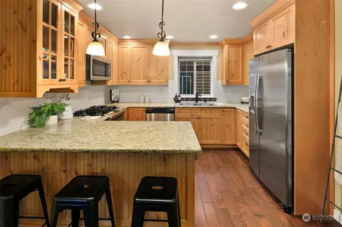 126 25th Ave E #C, Seattle, WA 98112 photo 10