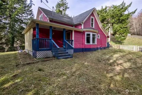 803 Lake Sylvia Rd, Montesano, WA 98563