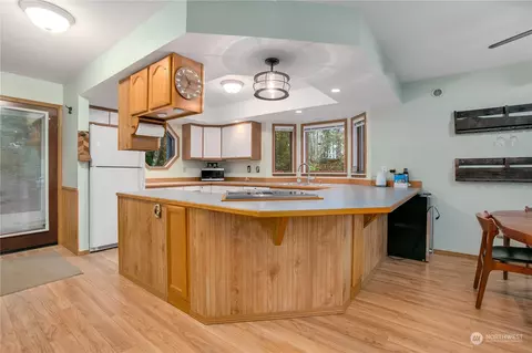 171 E Orchard Beach Dr, Grapeview, WA 98546 photo 4