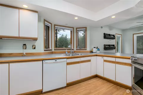 171 E Orchard Beach Dr, Grapeview, WA 98546 photo 6