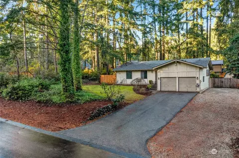 6717 76th Street Ct NW, Gig Harbor, WA 98335