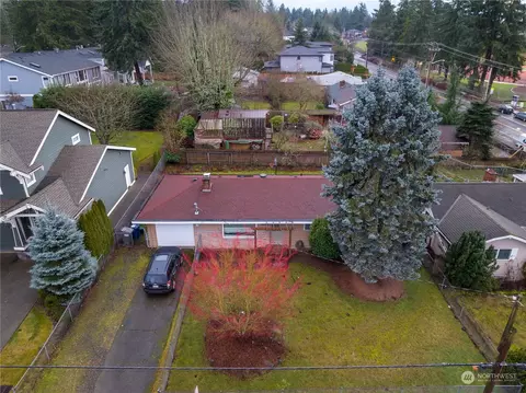 12211 NE 80th St, Kirkland, WA 98033