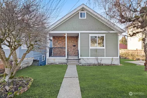 4909 43rd Ave S, Seattle, WA 98118