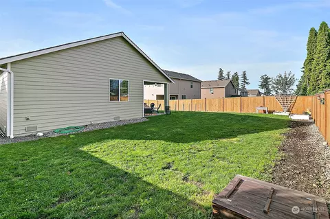 1089 Bondgard Ave E, Enumclaw, WA 98022 photo 27