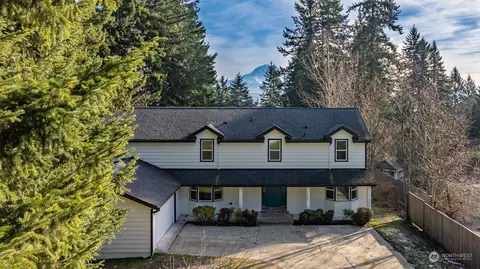 12201 133rd Ave E, Puyallup, WA 98374
