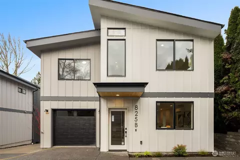 825 NE 105th St #B, Seattle, WA 98125