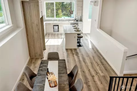 8910 NE 173rd Pl #C, Bothell, WA 98011 photo 13