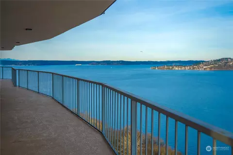 1 N Stadium Way #11, Tacoma, WA 98403