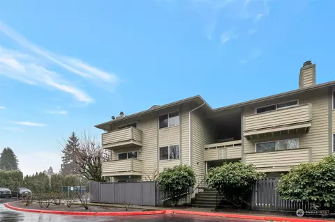 1150 Sunset Blvd NE #321, Renton, WA 98056