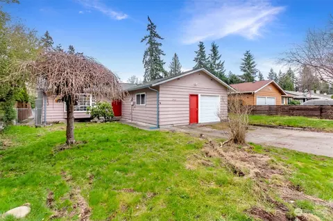 29818 21st Ave S, Federal Way, WA 98003