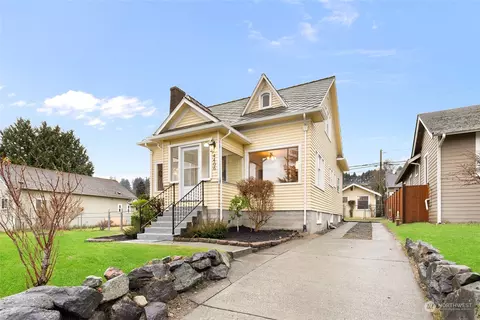 4406 S 3rd Ave, Everett, WA 98203 photo 2