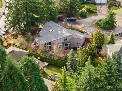 13218 NE 115th Ct, Redmond, WA 98052