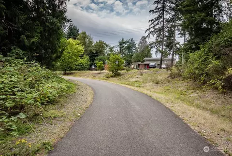 13803 Des Moines Memorial Dr S, Burien, WA 98168