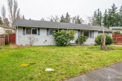 357 NW 11th Ct, Oak Harbor, WA 98277
