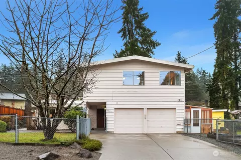 23401 66th Ave W, Mountlake Terrace, WA 98043