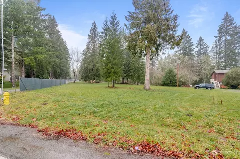 16200 SE Lake Moneysmith Rd, Auburn, WA 98092