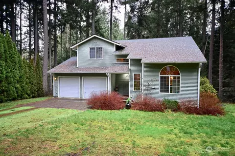 22530 Bluewater Dr SE, Yelm, WA 98597