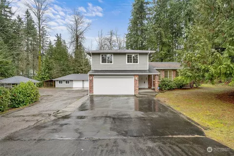 12812 115th St E, Puyallup, WA 98374