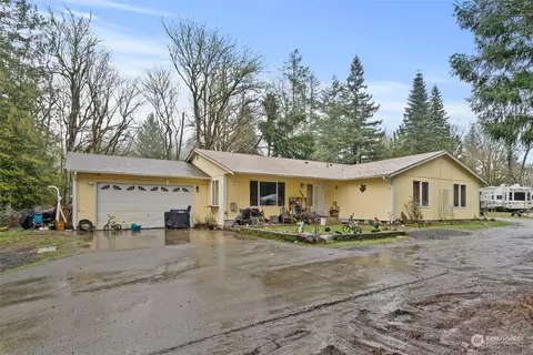 5646 Steamboat Island Rd NW, Olympia, WA 98502