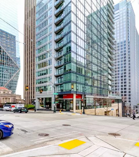 909 5th Ave #501, Seattle, WA 98164
