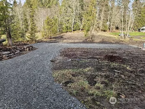 64 Findley Rd, Port Angeles, WA 98362