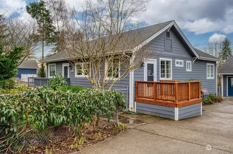 2305 15th Ave, Milton, WA 98354