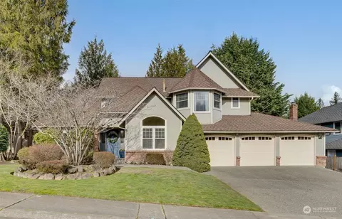 23206 NE 18th Pl, Sammamish, WA 98074