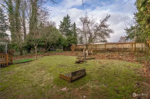 15907 76th St E, Sumner, WA 98390 photo 27