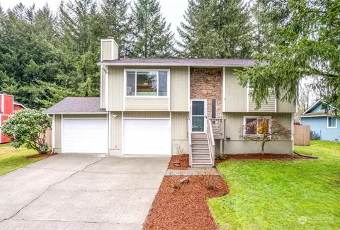 4108 Regal St, Carnation, WA 98014