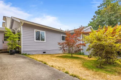 14829 52nd Ave W, Edmonds, WA 98026