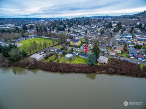4621 S 125th St, Tukwila, WA 98178