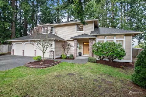 17405 58th Ave W, Lynnwood, WA 98037