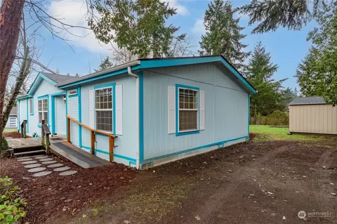 303 6th Ave, Port Hadlock, WA 98339