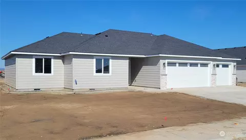 1139 7th Ave NE, Ephrata, WA 98823