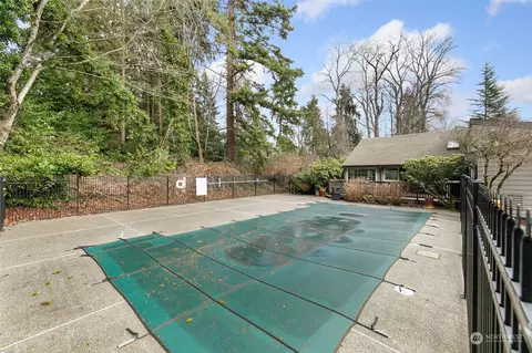 Exterior - 10821 NE 147th Ln #P101, Bothell, WA 98011 photo 7 of 8