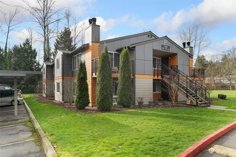 Exterior - 10821 NE 147th Ln #P101, Bothell, WA 98011 photo 2 of 8
