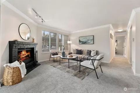 Living - 10821 NE 147th Ln #P101, Bothell, WA 98011 photo 3 of 3