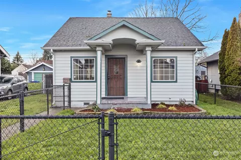 3526 S M St, Tacoma, WA 98418