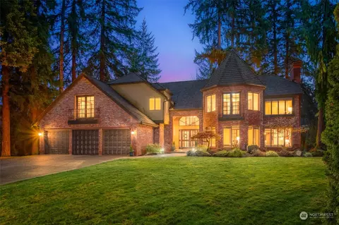 18907 NE 150th St, Woodinville, WA 98072