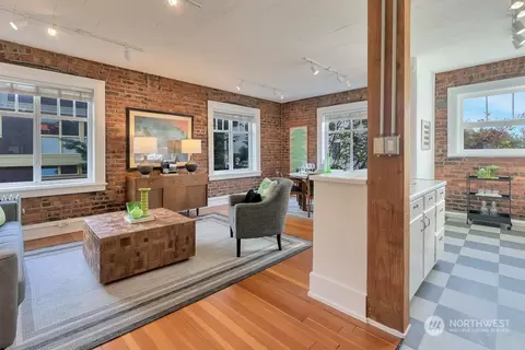 1107 E Denny Way #C7, Seattle, WA 98122