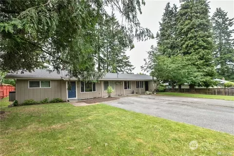 130 Bellflower Rd, Bothell, WA 98012