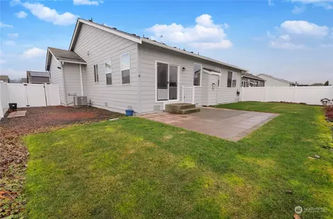 114 Hickory Ave SW, Orting, WA 98360 photo 24