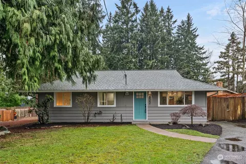 2022 211th Pl SW, Lynnwood, WA 98036